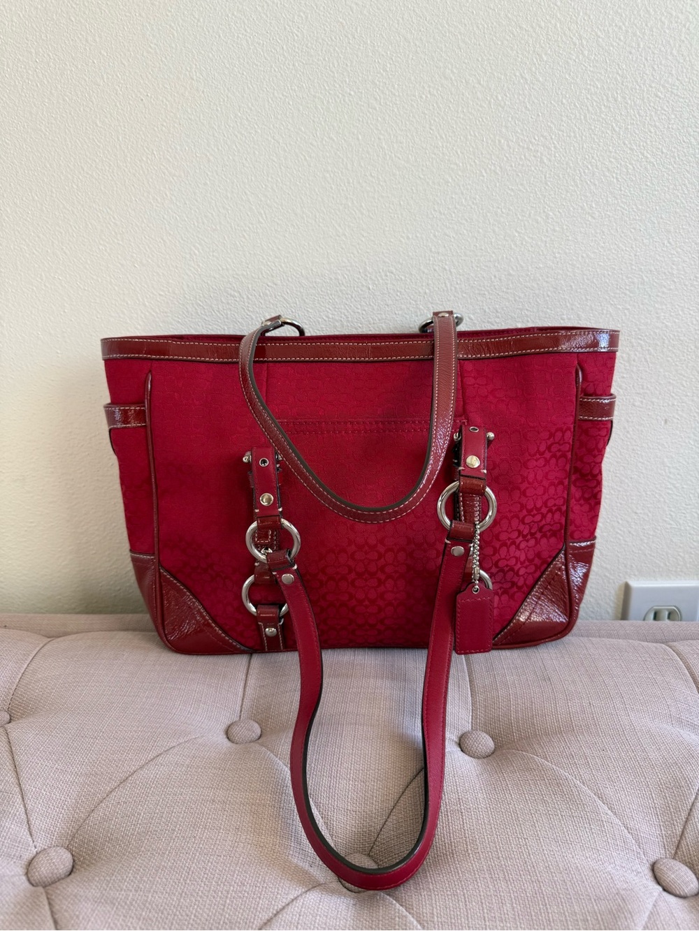 Y2K Authentic Coach Crimson Red Signature Small C Tote - Picture 4 of 12